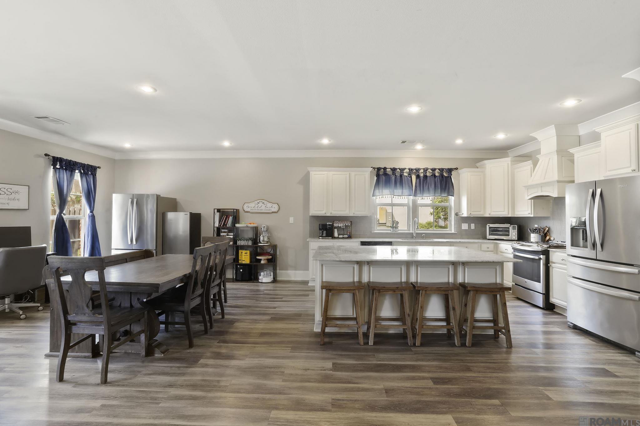 3730 Club View Ct, Zachary, Louisiana image 9