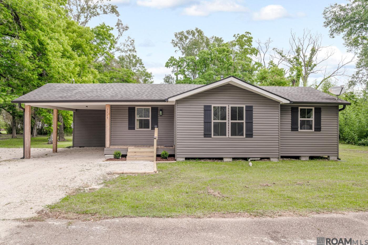 1115 Aime St, Denham Springs, Louisiana image 2