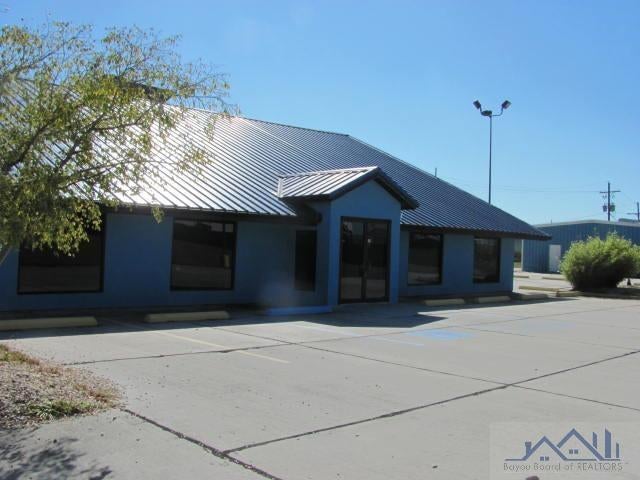 Photo 1 of 1 — 9892 E Main St, Houma, LA 70363