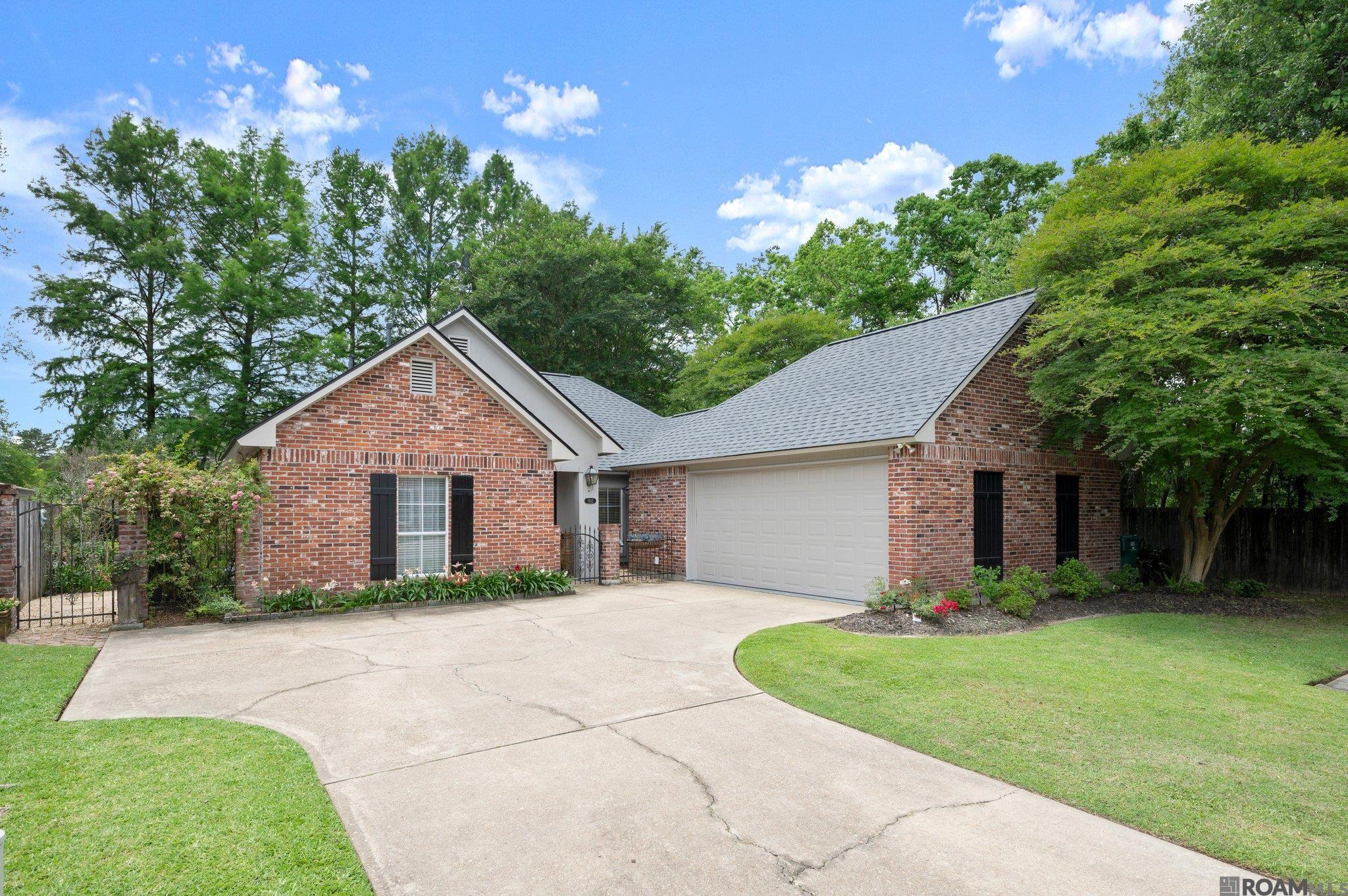 1542 Colony Ln, Zachary, Louisiana image 1