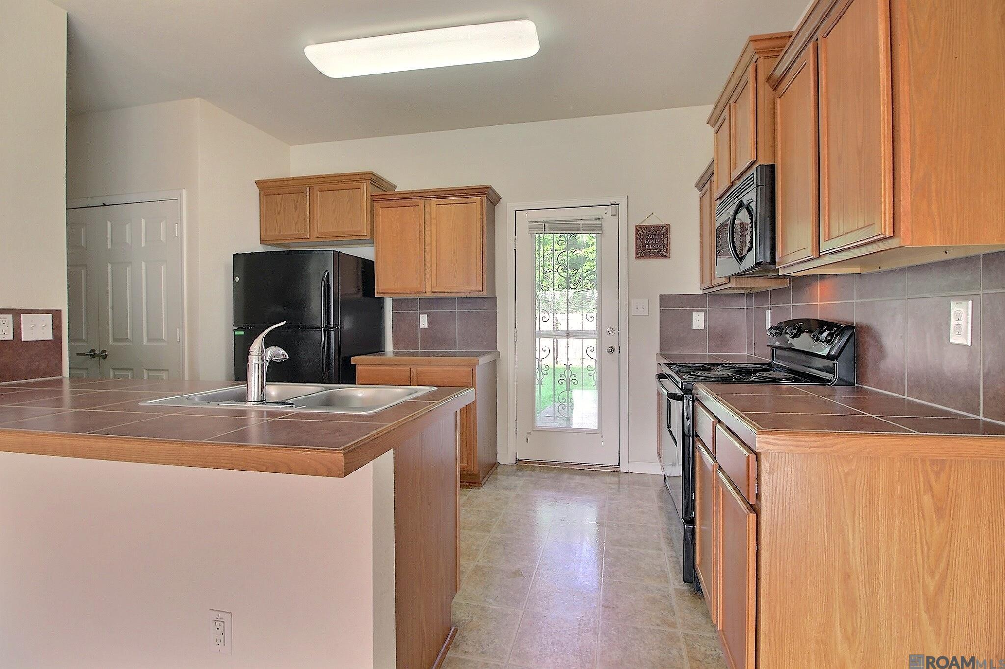22832 Lafourche Ln, Denham Springs, Louisiana image 10