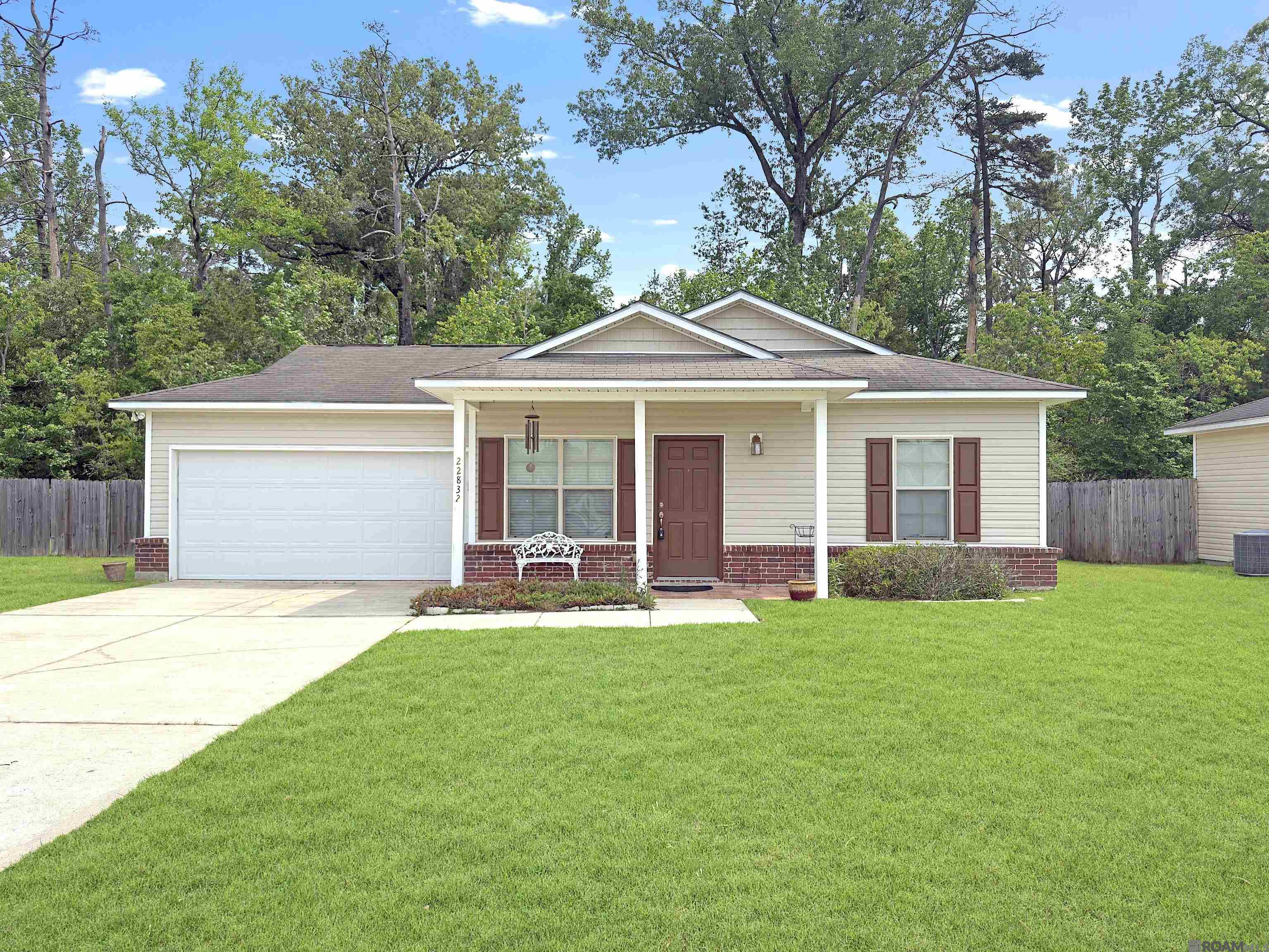 22832 Lafourche Ln, Denham Springs, Louisiana image 1