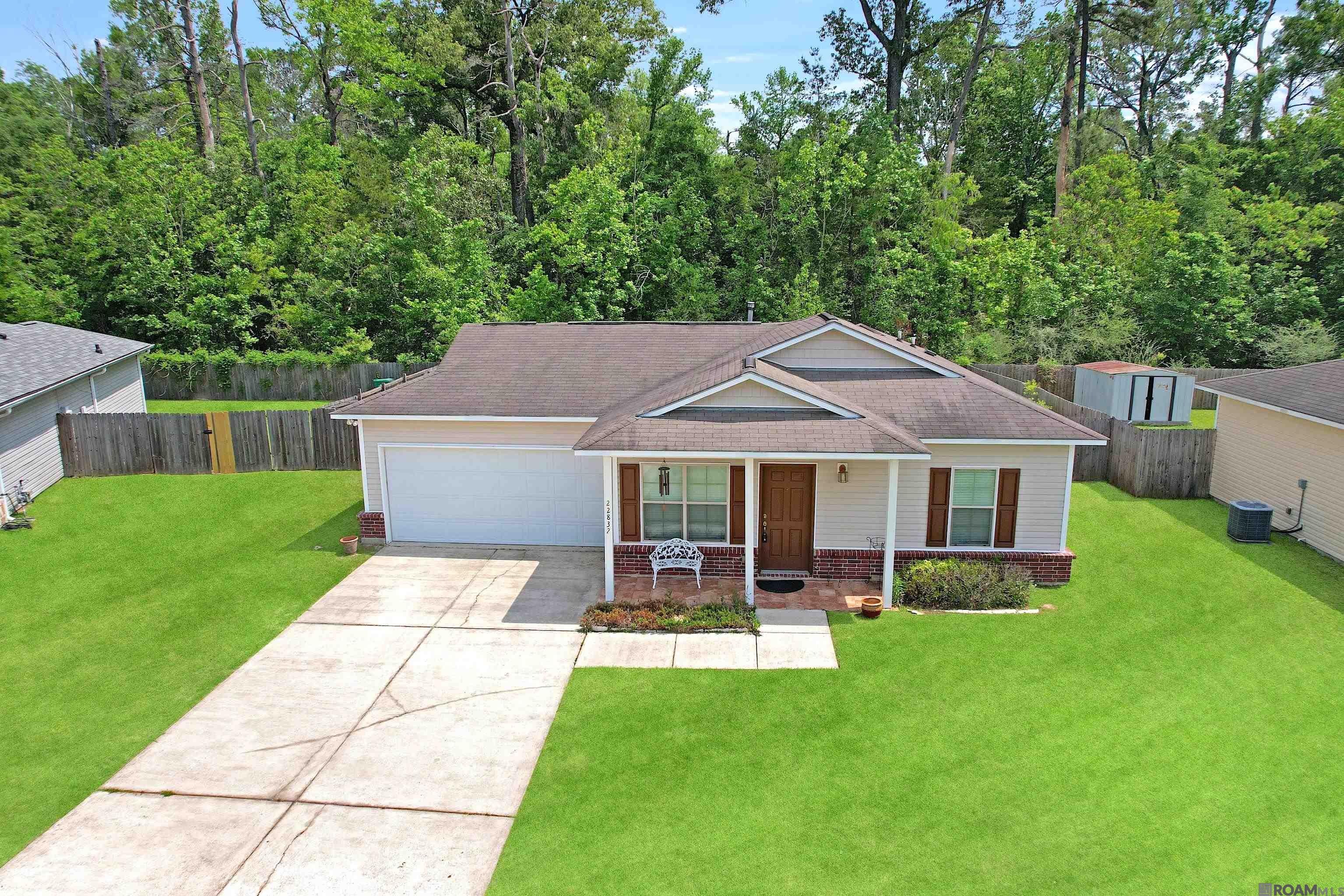 22832 Lafourche Ln, Denham Springs, Louisiana image 3