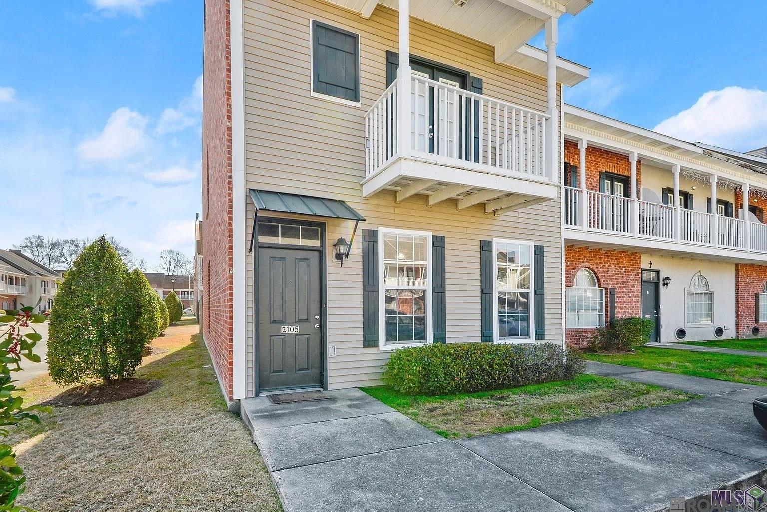 2105 Belle Pointe Alley, Baton Rouge, Louisiana image 1