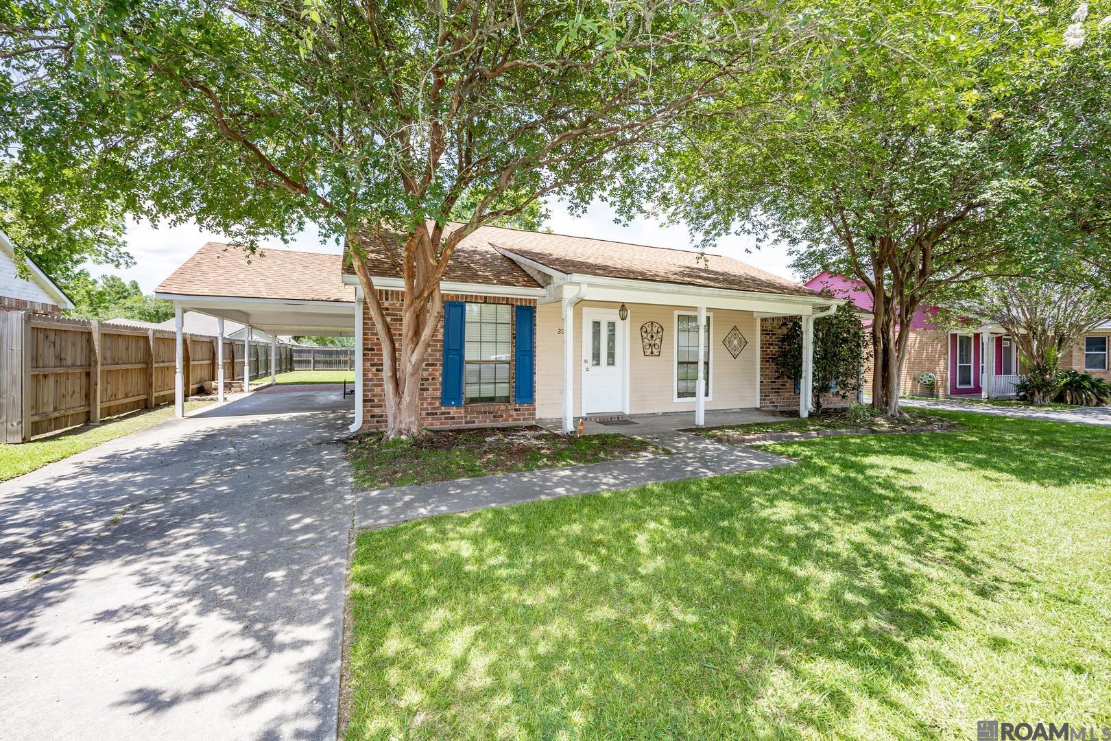 2014 E Catalpa St, Gonzales, Louisiana image 2