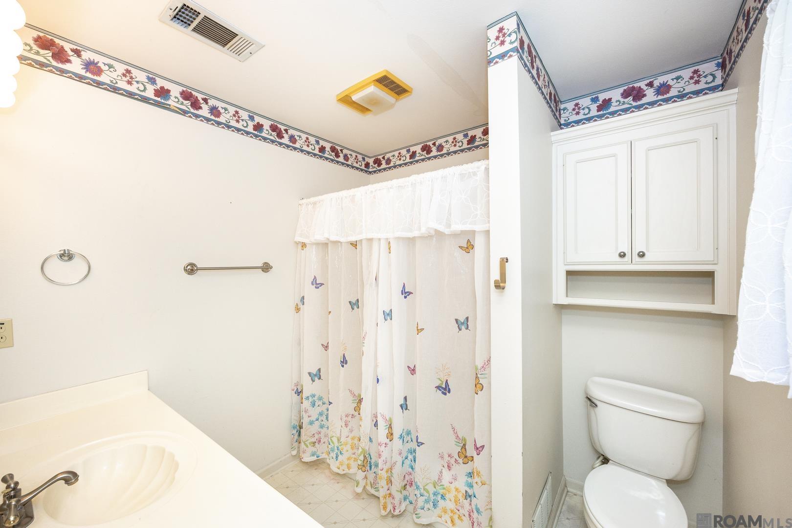 2014 E Catalpa St, Gonzales, Louisiana image 14