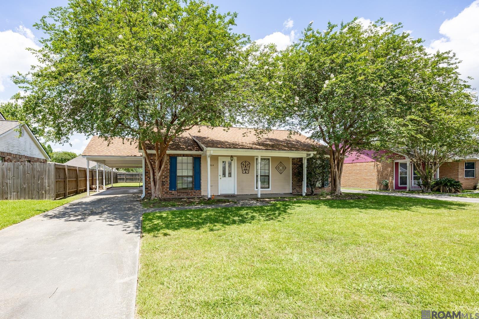 2014 E Catalpa St, Gonzales, Louisiana image 1