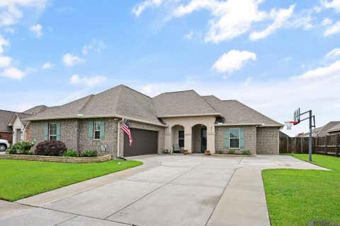 Homes For Sale - 6211 Soaring Dr<br/> Gonzales, LA 70737