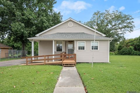 MLS: 2025008825
