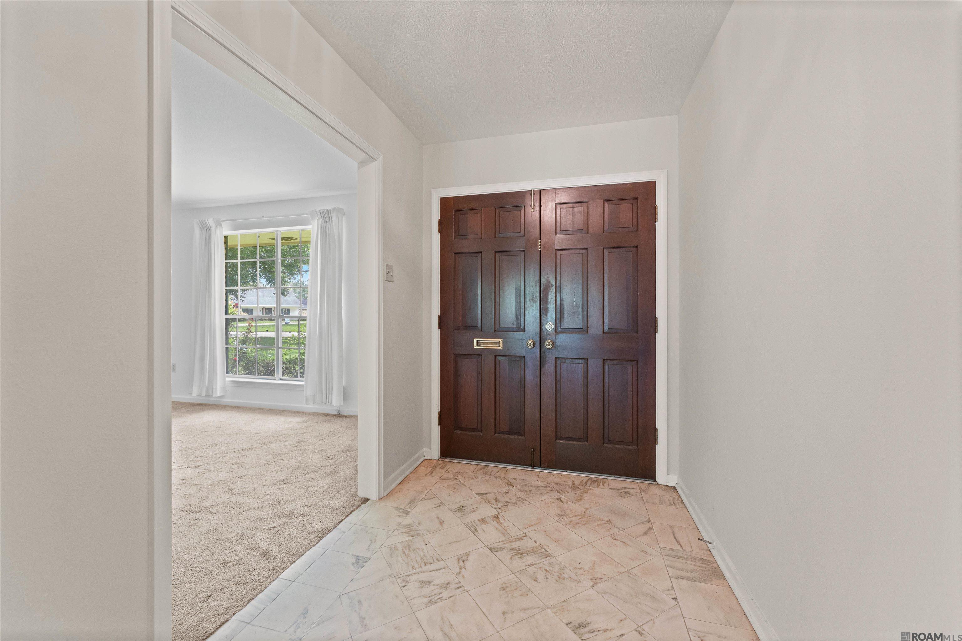 5977 Hyacinth Ave, Baton Rouge, Louisiana image 2