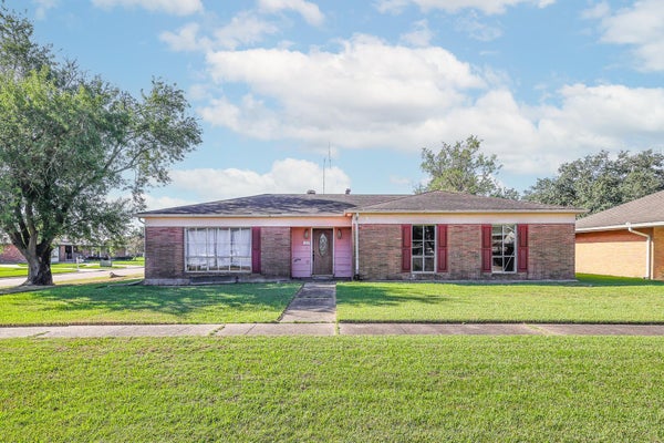 3032 CARROL DR, MORGAN CITY, LA 70380 - Image 66af024b7e43dfeb3551bf72c63c48c2/3814813792