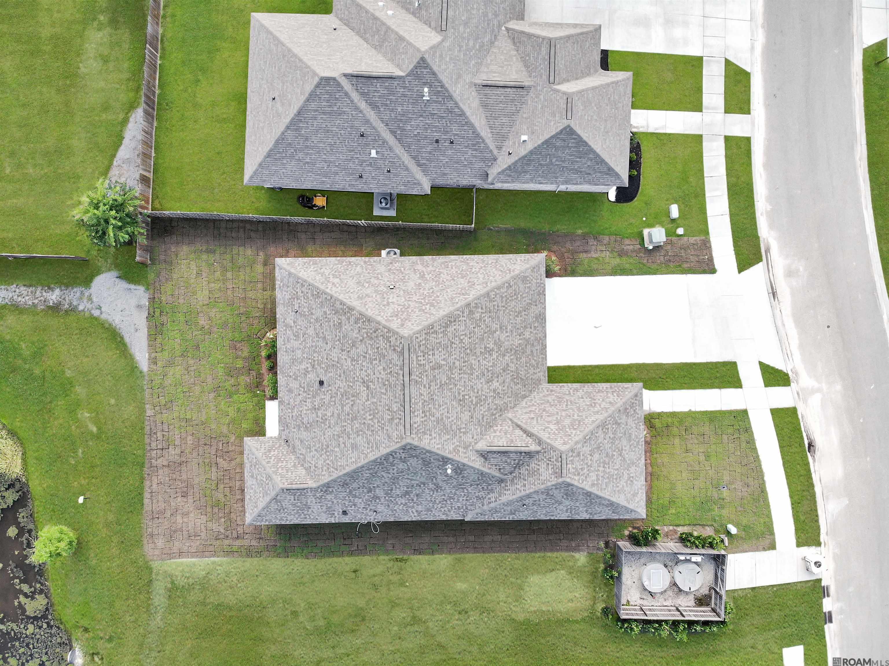 1124 Irish Ivy, Denham Springs, Louisiana image 2