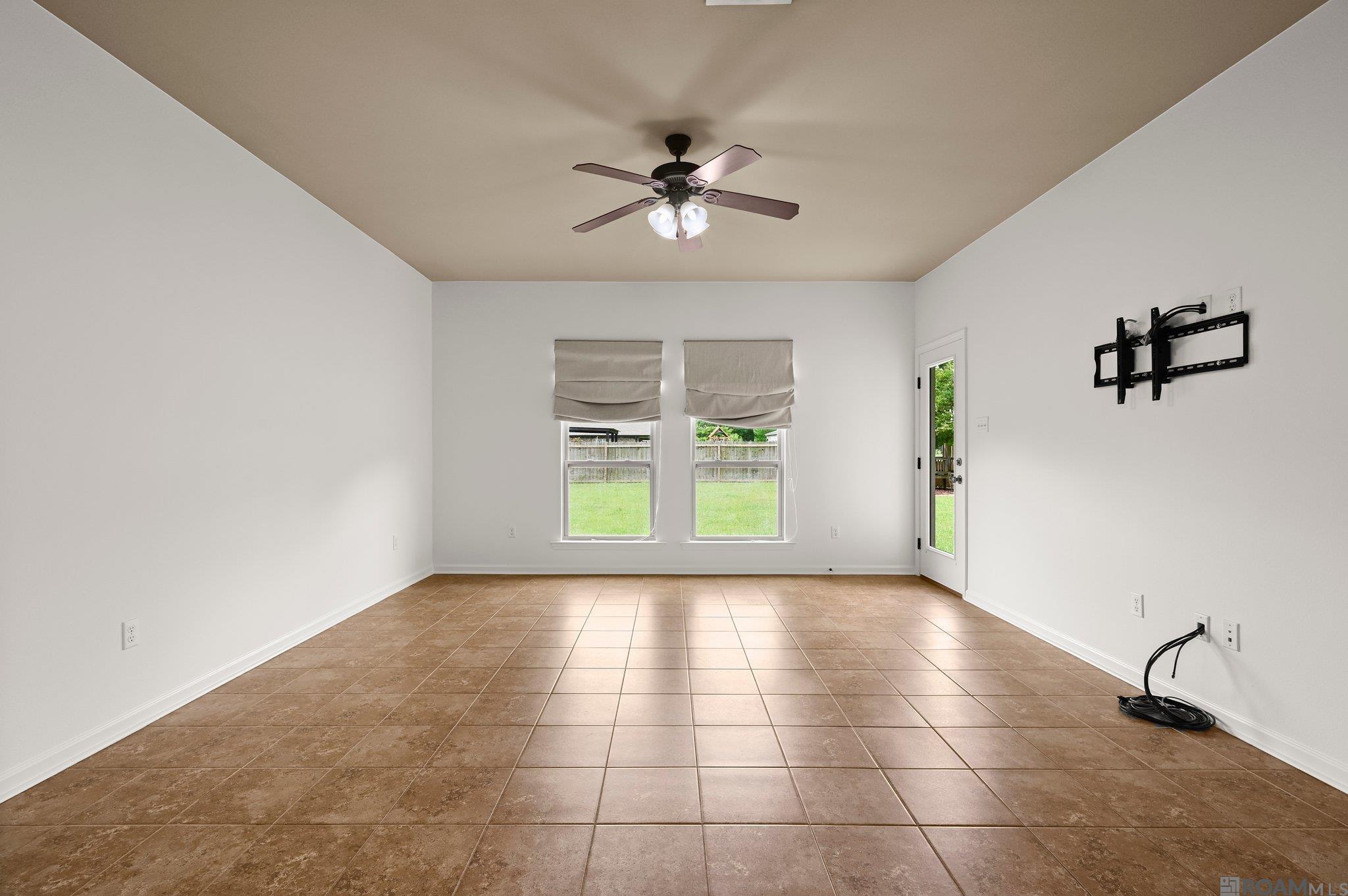42214 N City Park Dr, Sorrento, Louisiana image 6