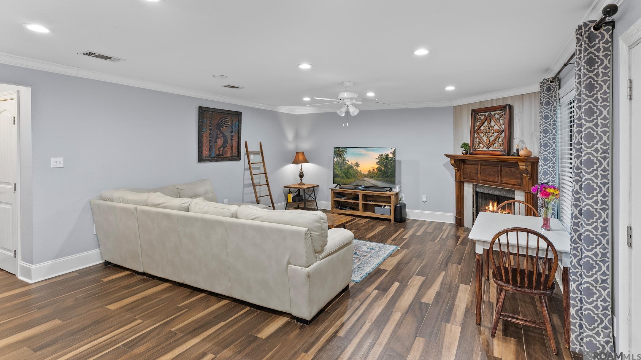 15941 Woodlawn Acres Ave, Baton Rouge, Louisiana image 5