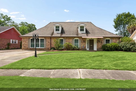 Homes For Sale - 9772 Chateau Dr<br/> Baton Rouge, LA 70815