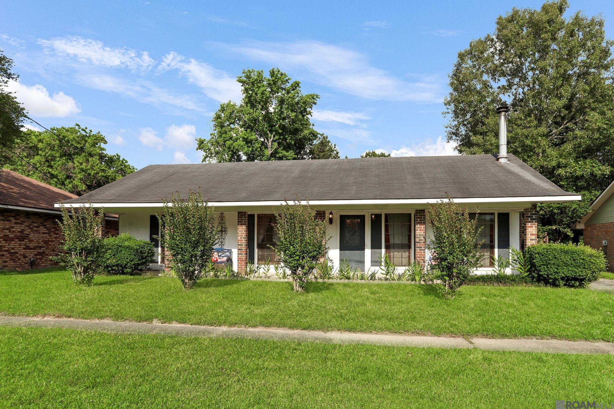 3348 Cedar St, Zachary, Louisiana image 2