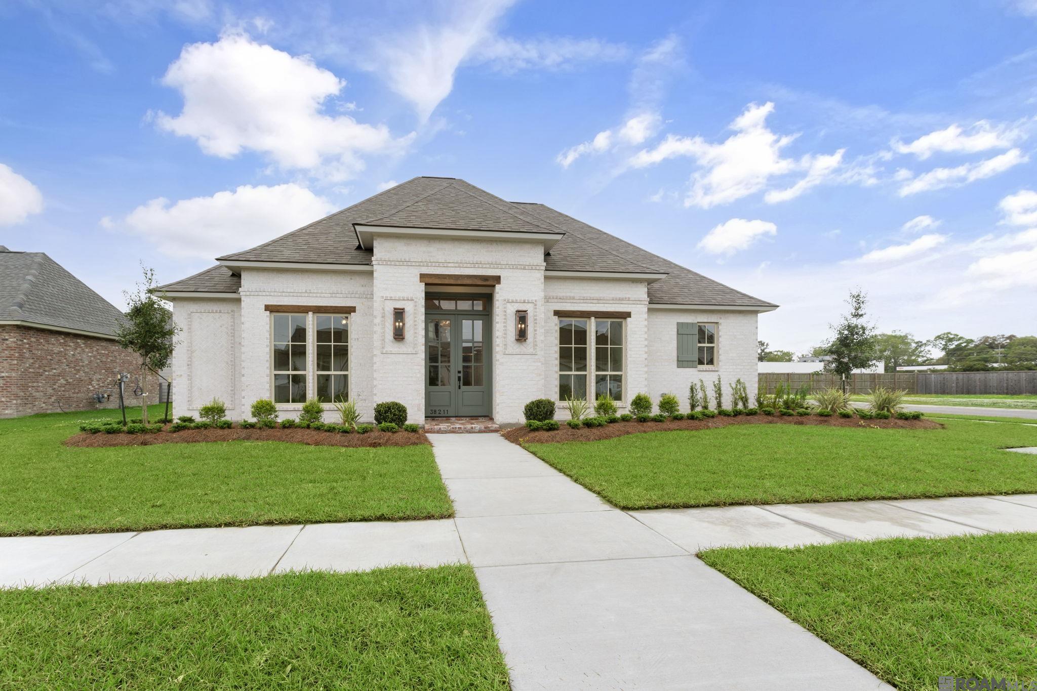 38211 Meadow Rue Dr, Prairieville, Louisiana image 4