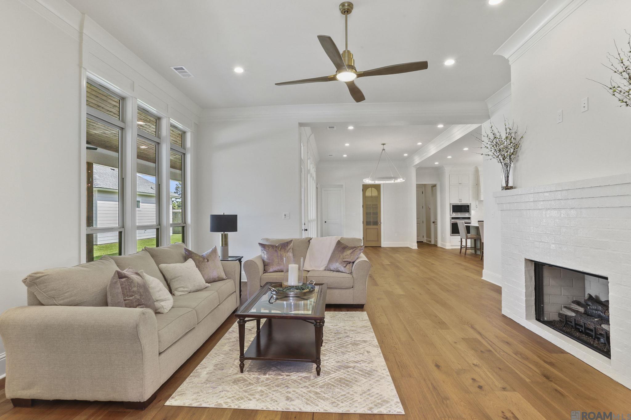 38211 Meadow Rue Dr, Prairieville, Louisiana image 6