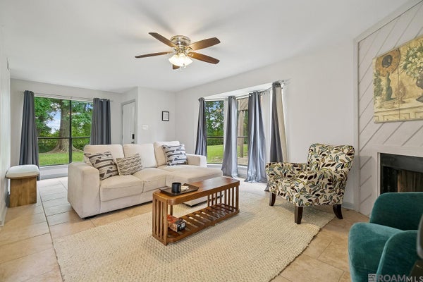 1727 S BRIGHTSIDE VIEW DR APT E, BATON ROUGE, LA 70820 - Image 69112685c8e7a79ac4fb22bddfa5ebec/2103261090