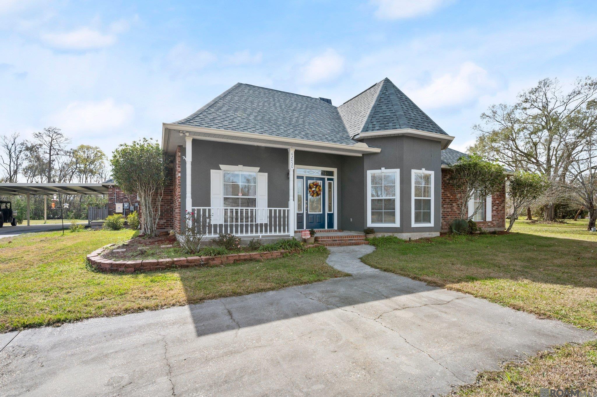 42450 Ron St, Gonzales, Louisiana image 1