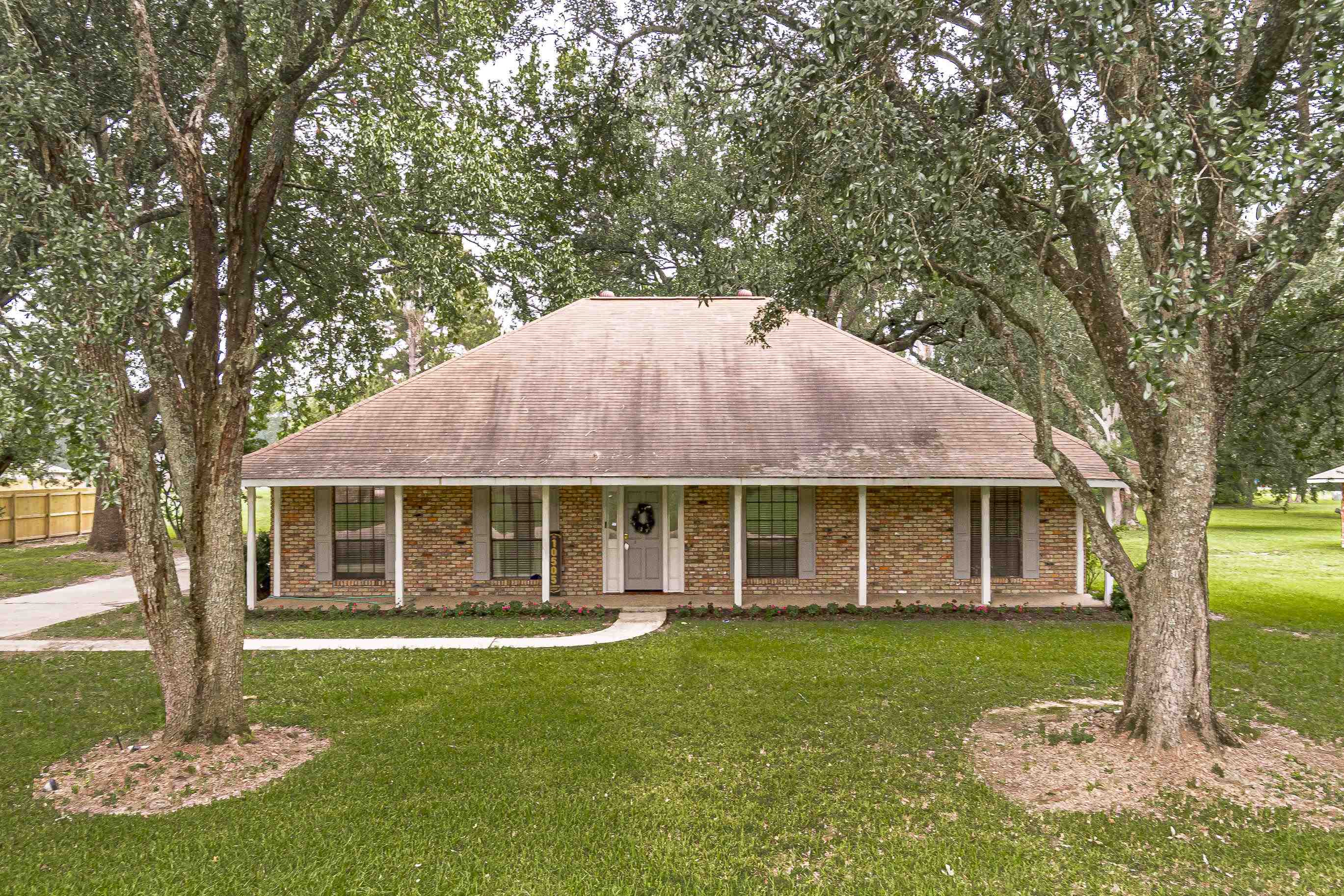 10505 Tallowwood Ave, Baker, Louisiana image 3