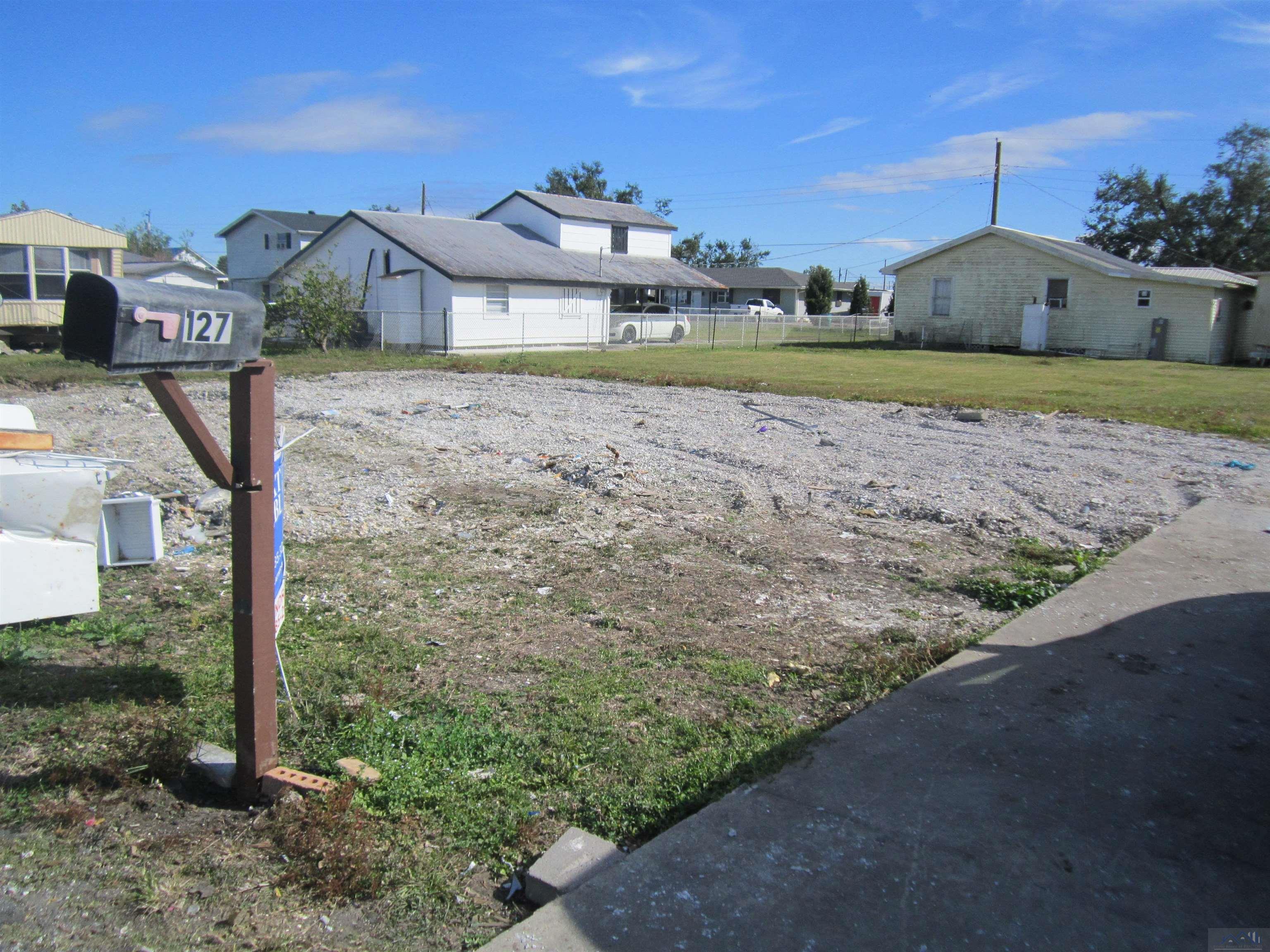 127 West 63rd Street, Cut Off, Louisiana image 2