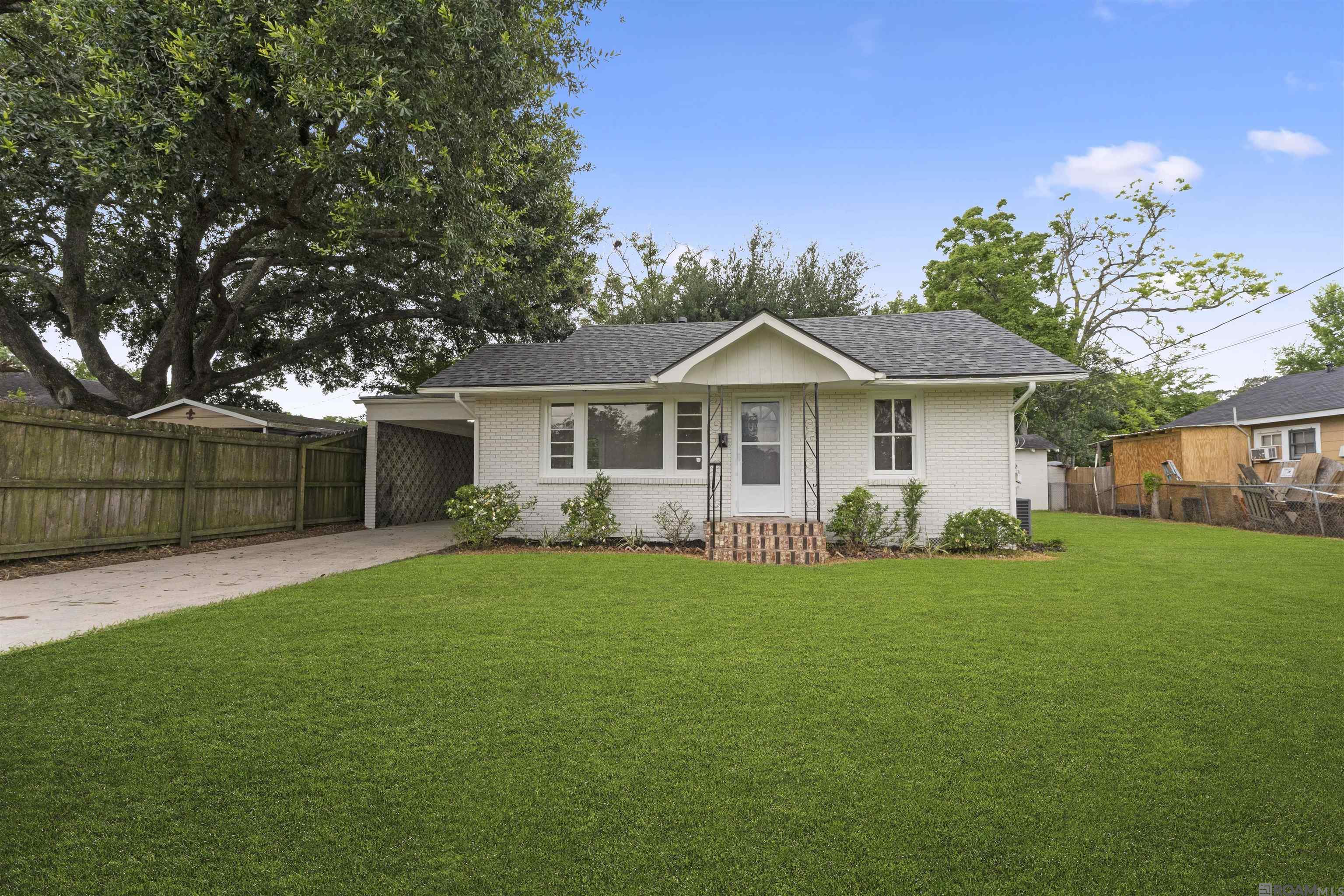 1019 N Coolidge Ave, Gonzales, Louisiana image 1