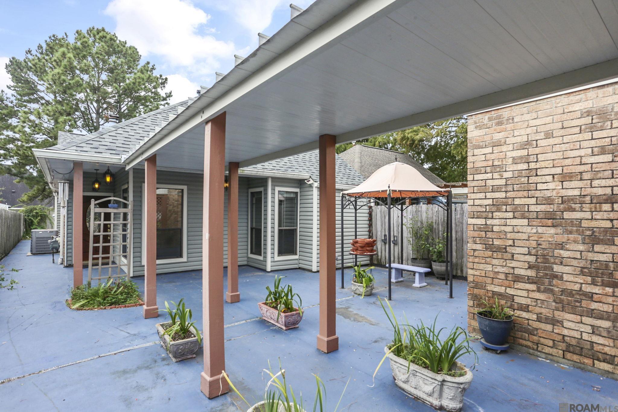 6032 Fort Clarke Dr, Saint George, Louisiana image 1
