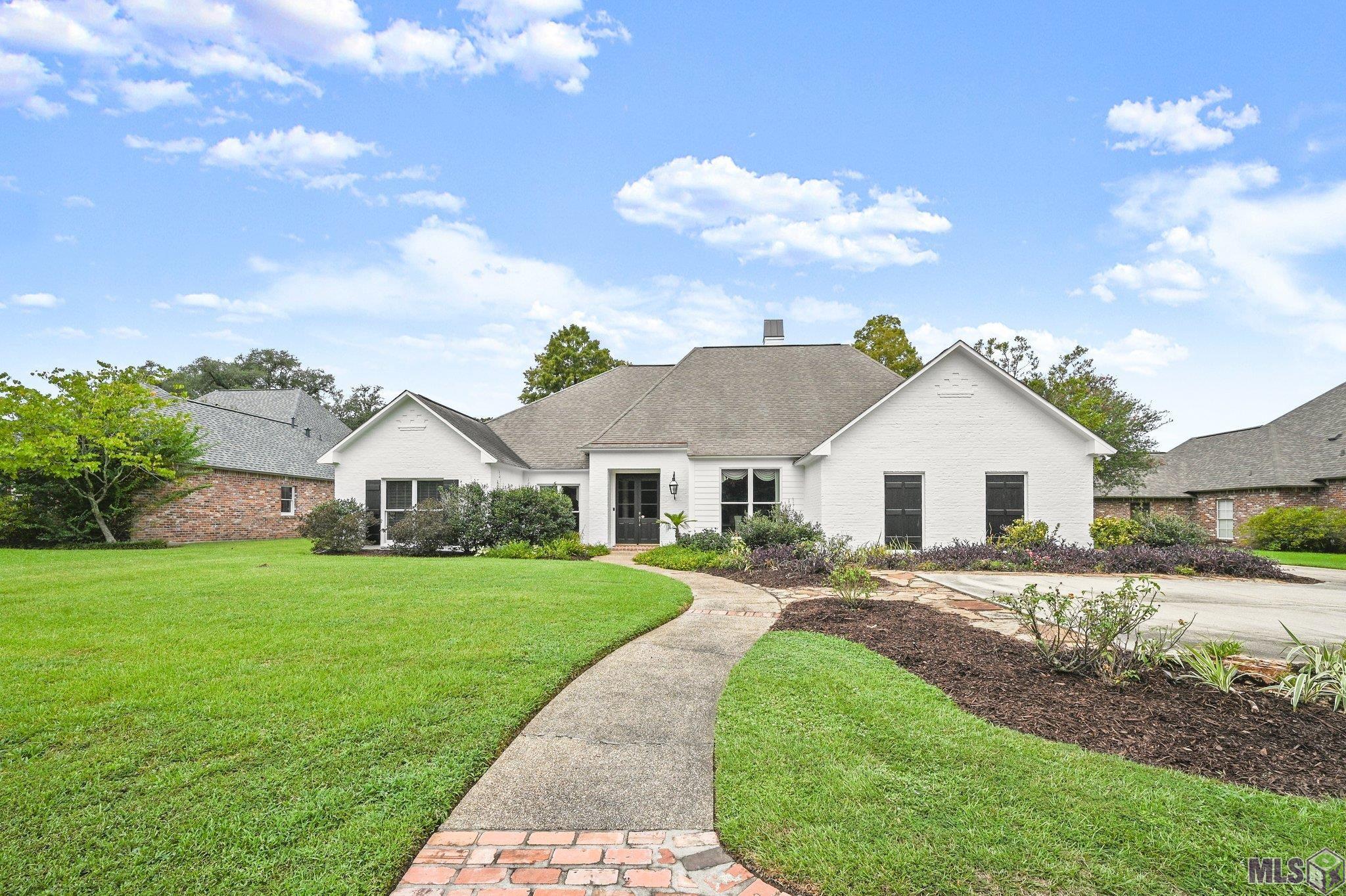 16829 Amberwood Dr, Saint George, Louisiana image 2