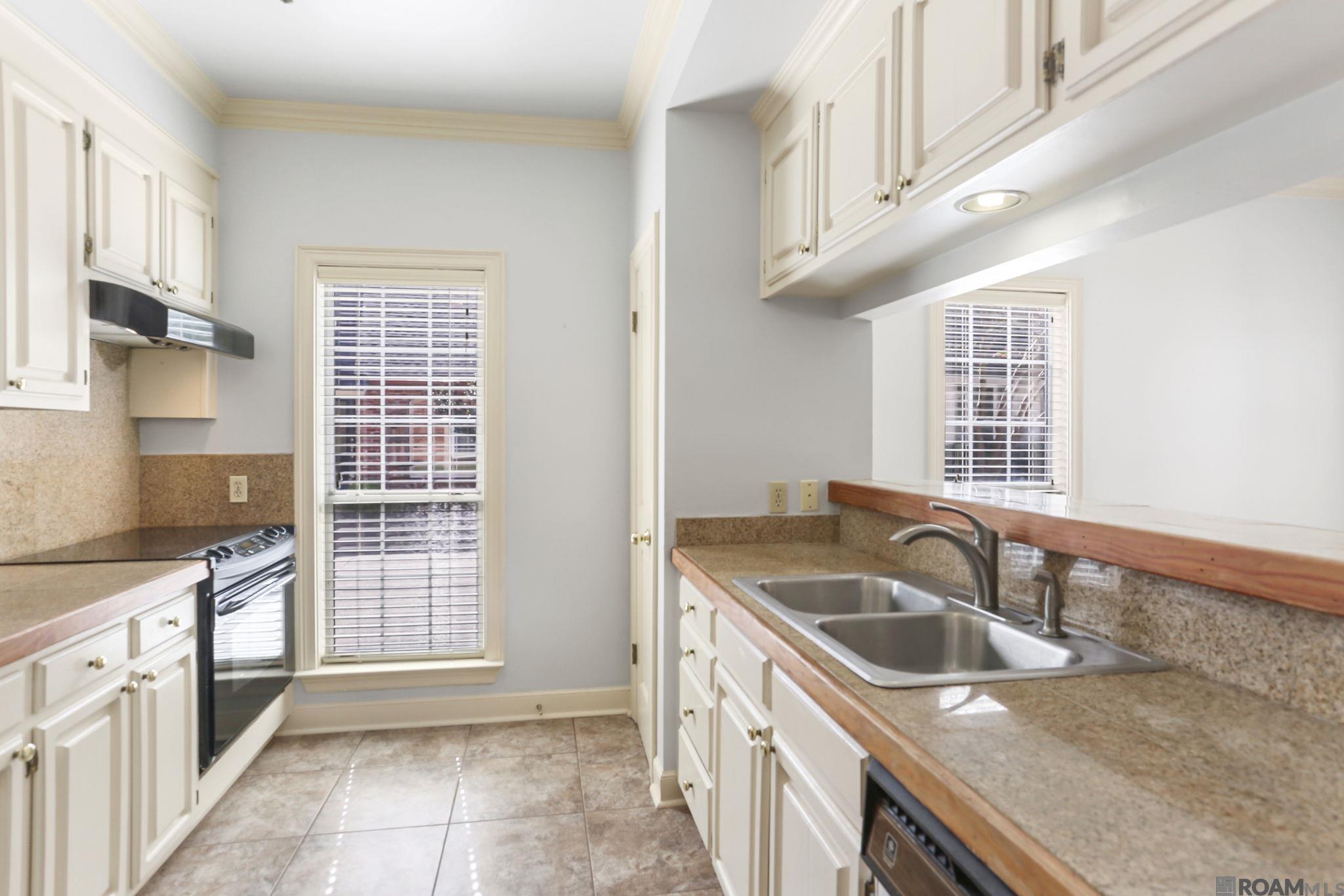1570 Lobdell Ave, Baton Rouge, Louisiana image 4