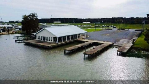 Homes For Sale - 1075 Highway 70 South<br/> Pierre Part, LA 70339