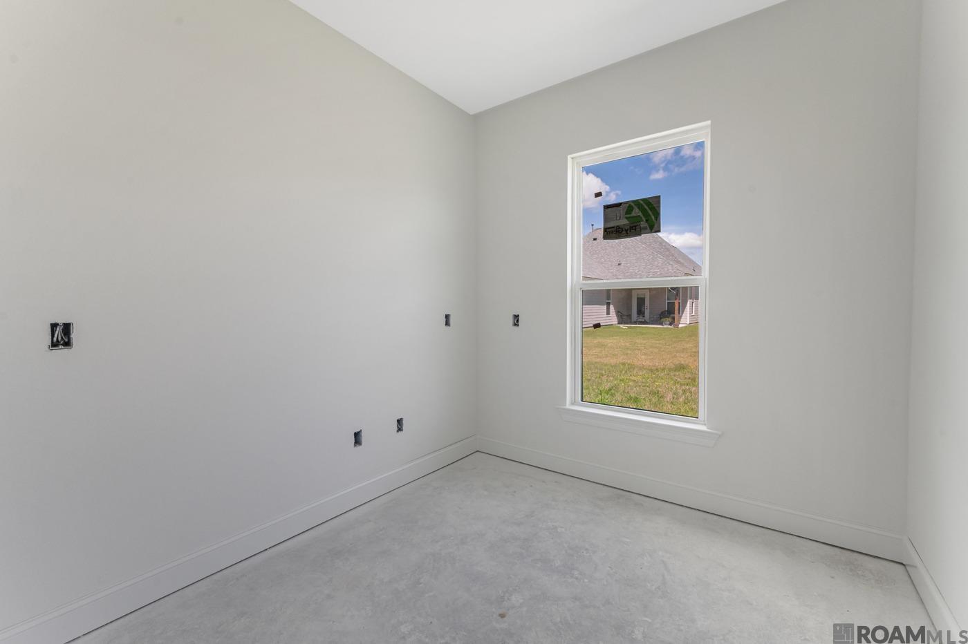 10449 Highpoint Dr, Denham Springs, Louisiana image 13