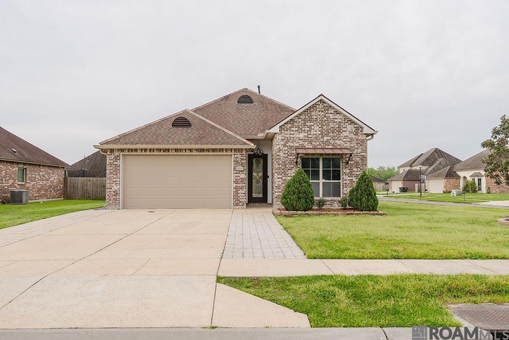 42151 Bald Eagle Ave, Prairieville, Louisiana image 1