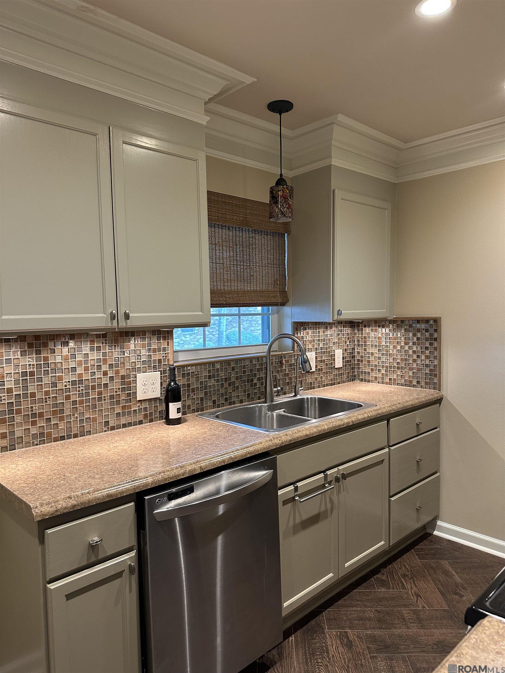 9853 Jefferson Hwy #F1, Baton Rouge, Louisiana image 5
