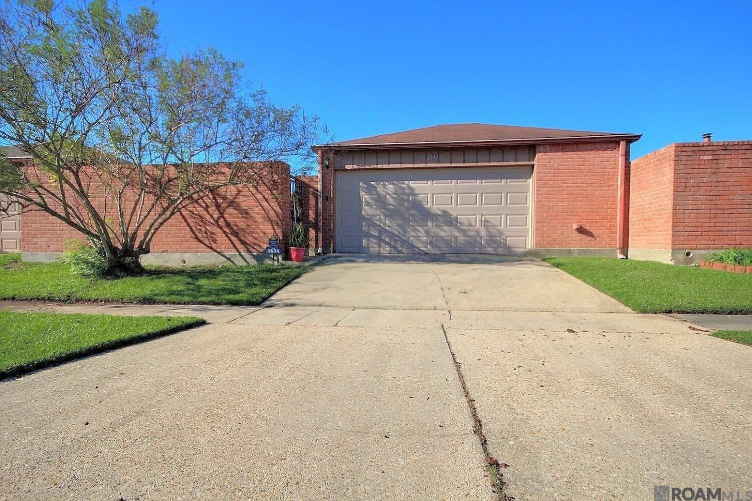 2534 Torrey Pine Dr, Baton Rouge, Louisiana image 2
