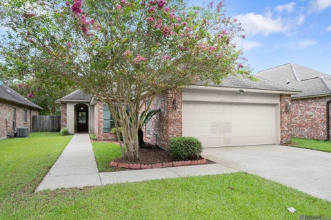 Homes For Sale - 3076 Southbank Dr<br/> East Baton Rouge County, Baton Rouge, LA 70810