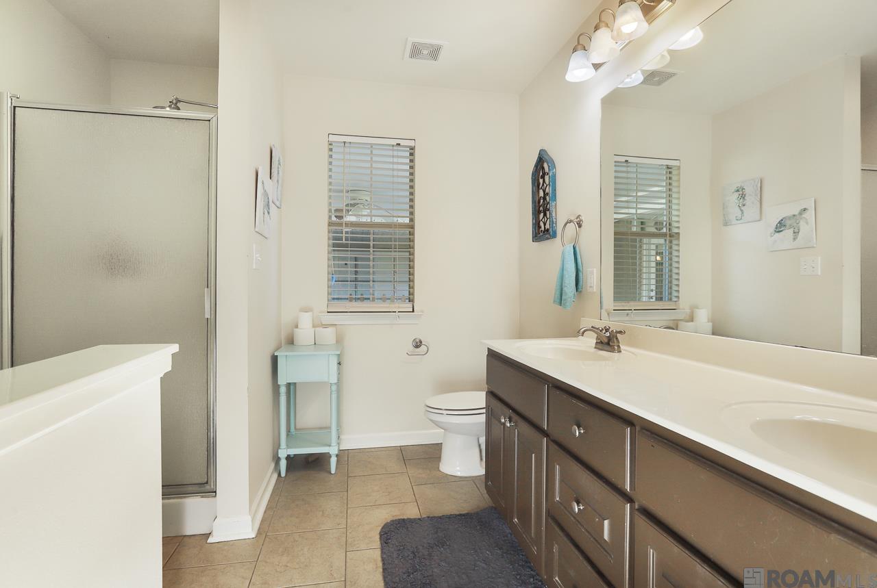 16203 Old Samuel Dr, Prairieville, Louisiana image 11