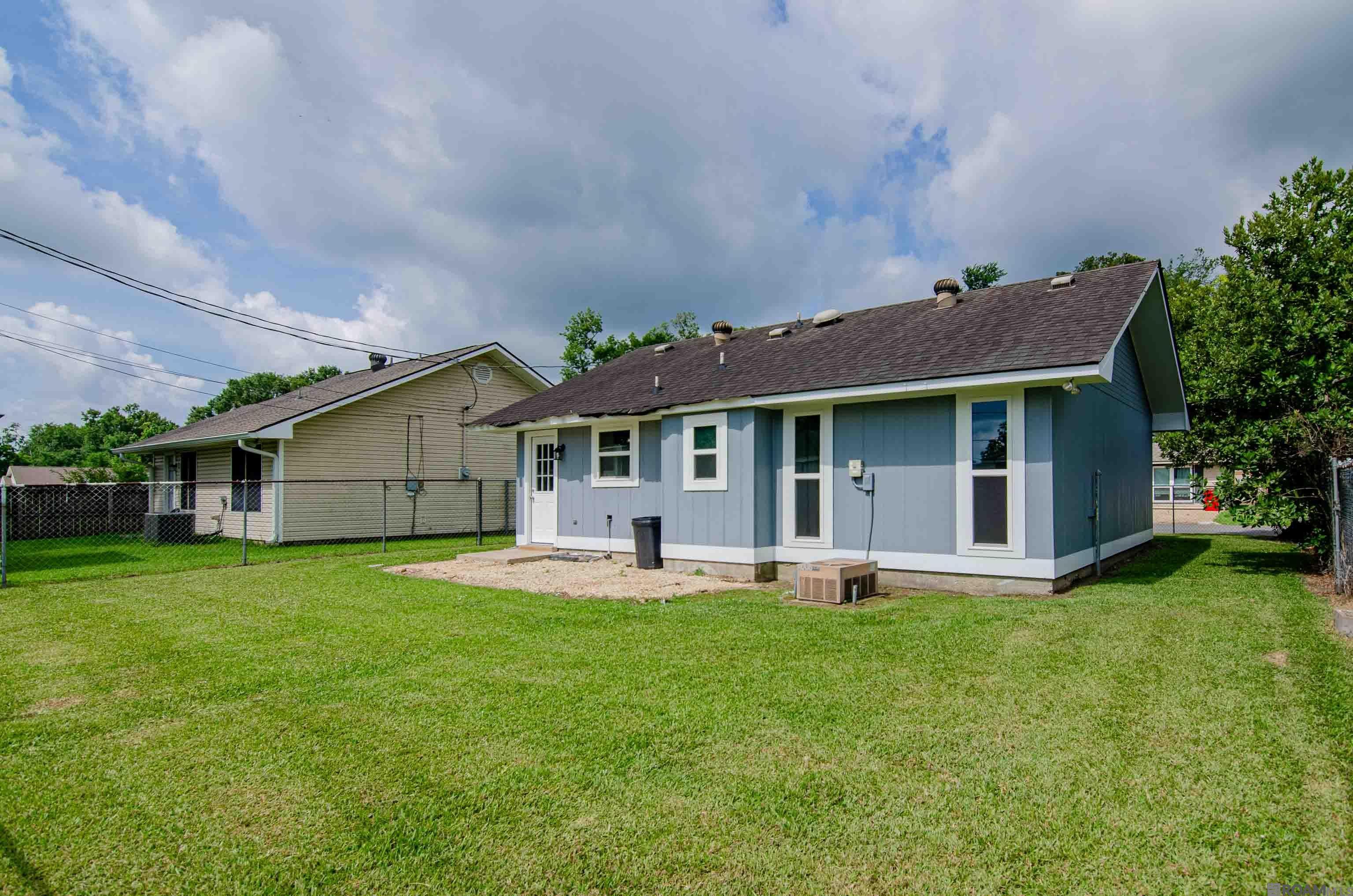 16122 Bolivar Dr, Prairieville, Louisiana image 9