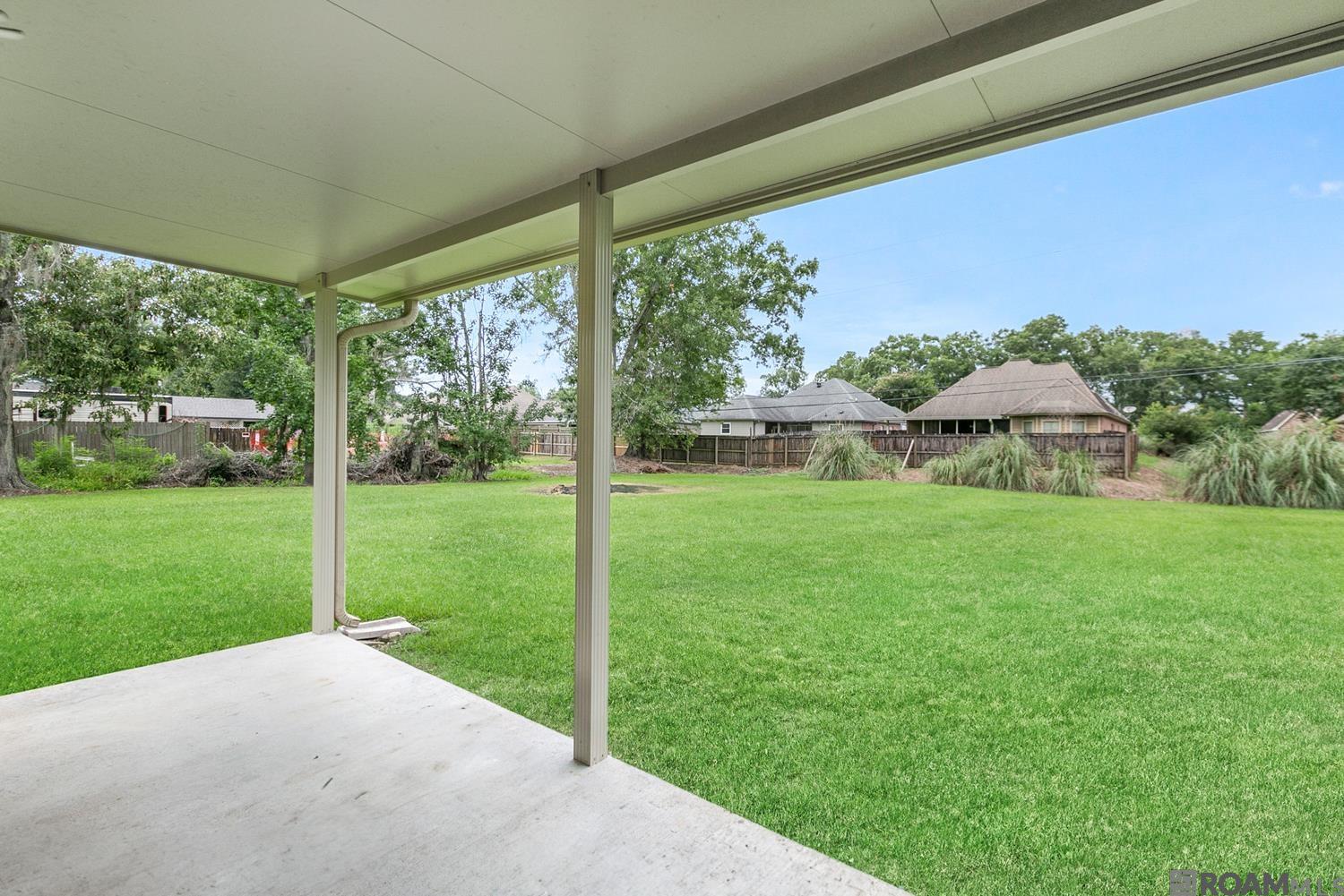 42218 Shadow Creek Ave, Gonzales, Louisiana image 13