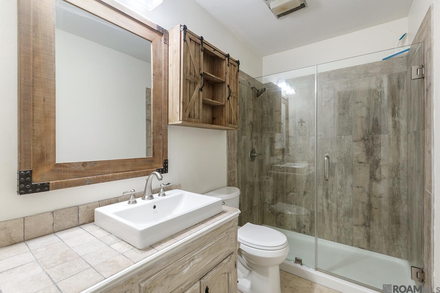 42218 Shadow Creek Ave, Gonzales, Louisiana image 11