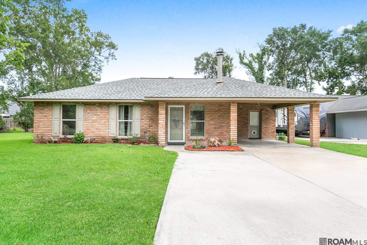 42218 Shadow Creek Ave, Gonzales, Louisiana image 1