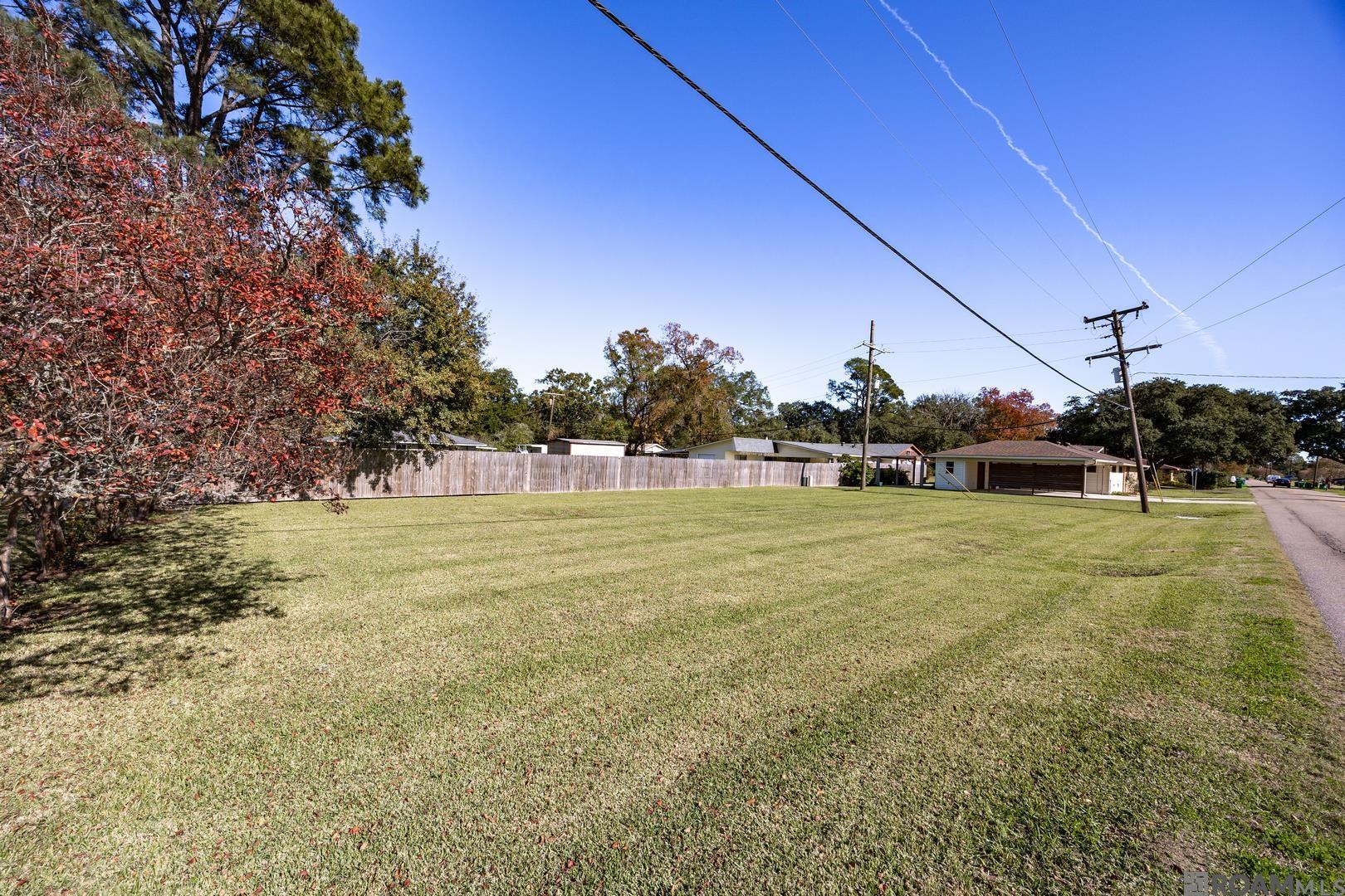 4374 Dunleith, Port Allen, Louisiana image 4