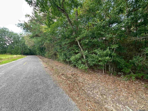 Vacant Land For Sale - 5.23 ACRES Heritage Acres Ln<br/> Robert, LA 70455