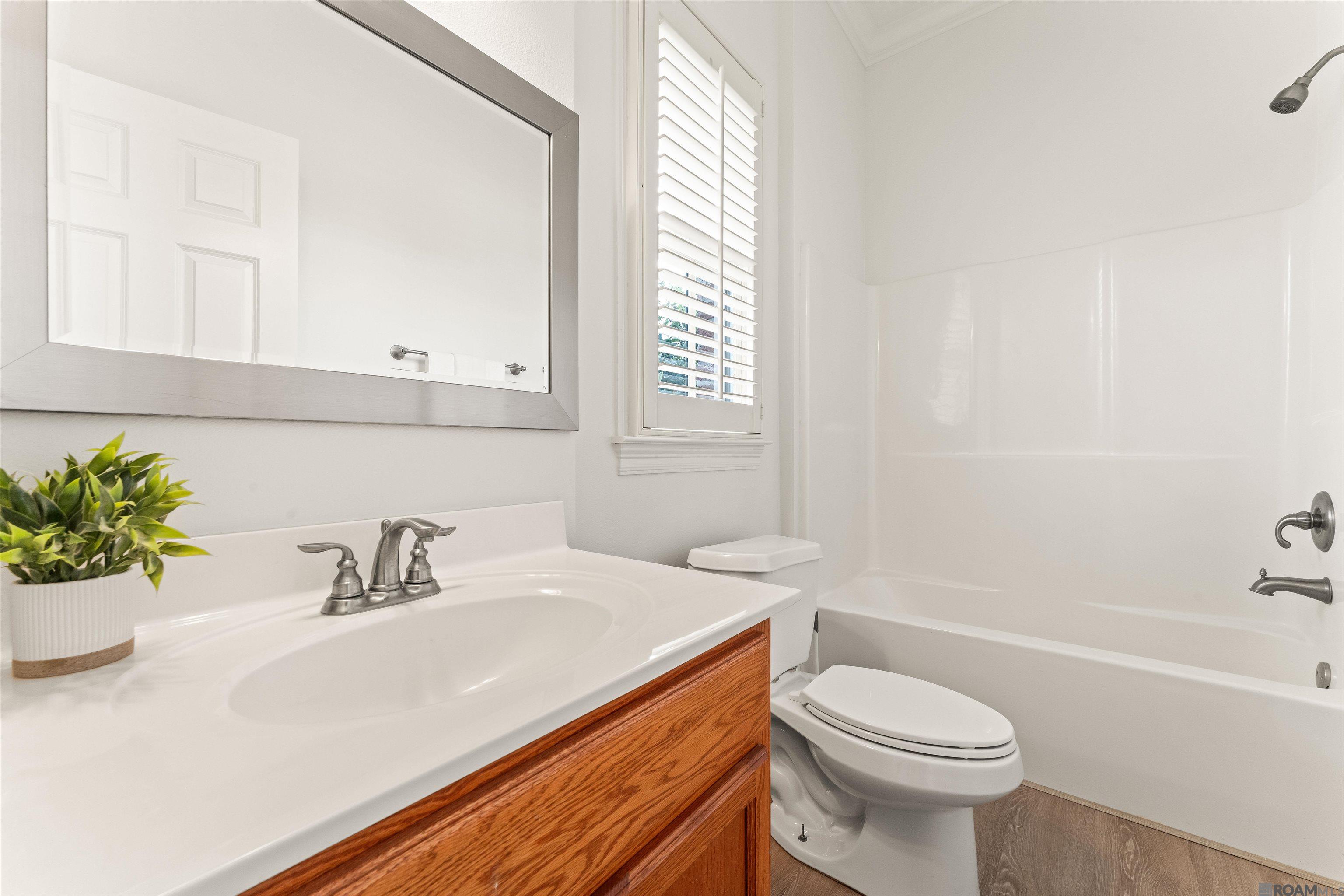 6239 Royal Lakes Estates Avenue, Gonzales, Louisiana image 27