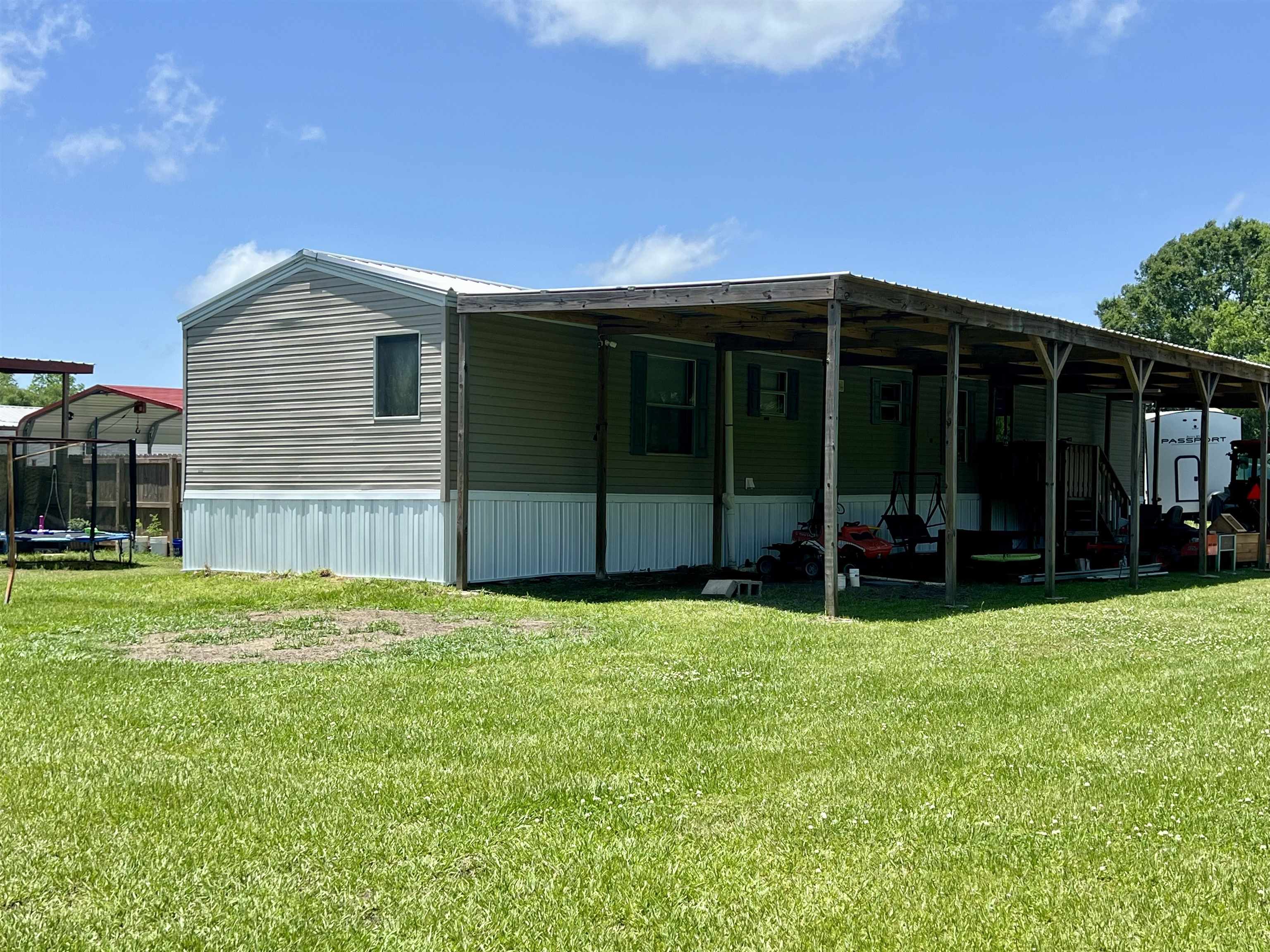 342 Hummingbird Drive, Houma, Louisiana image 2