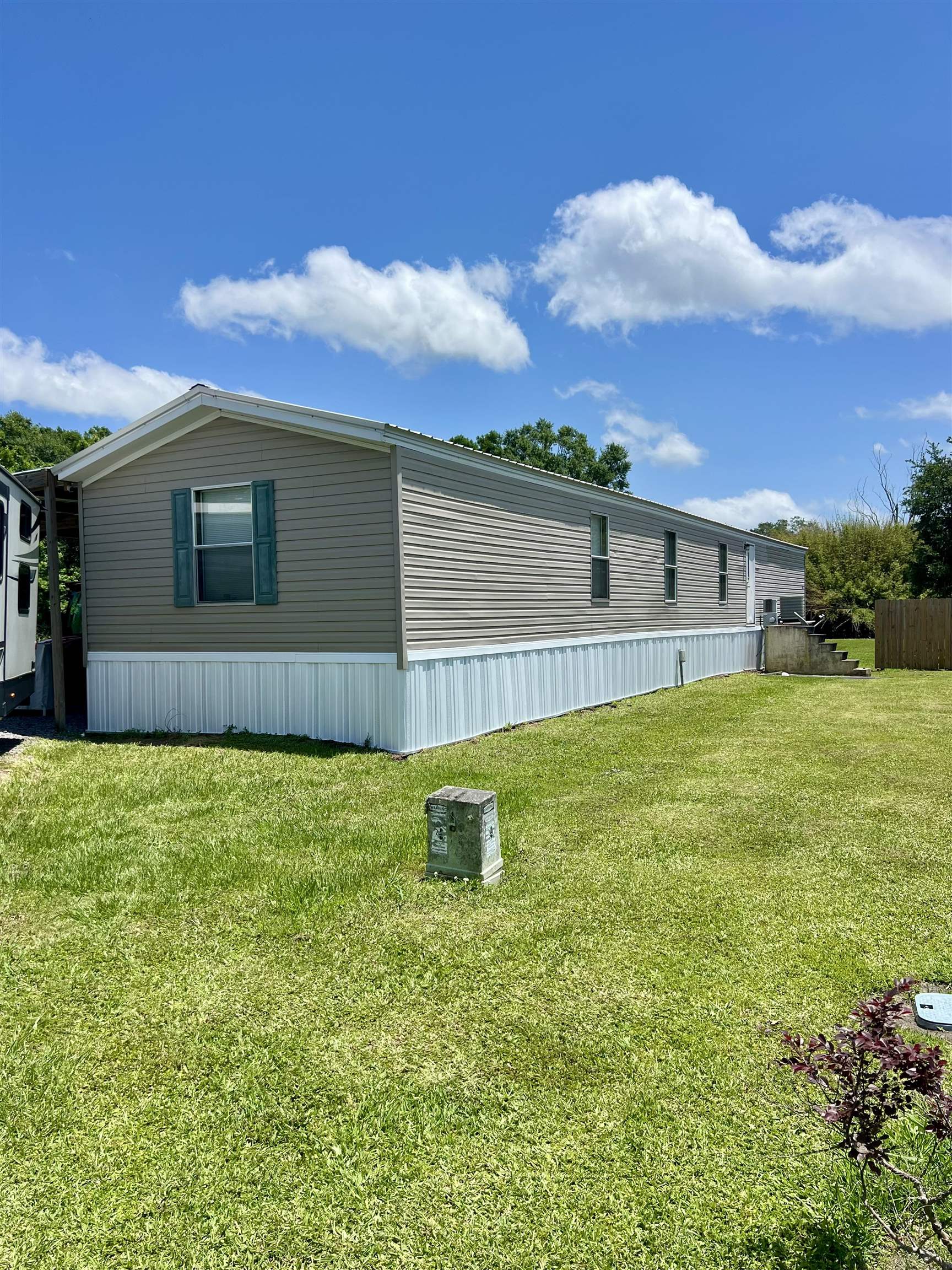 342 Hummingbird Drive, Houma, Louisiana image 5