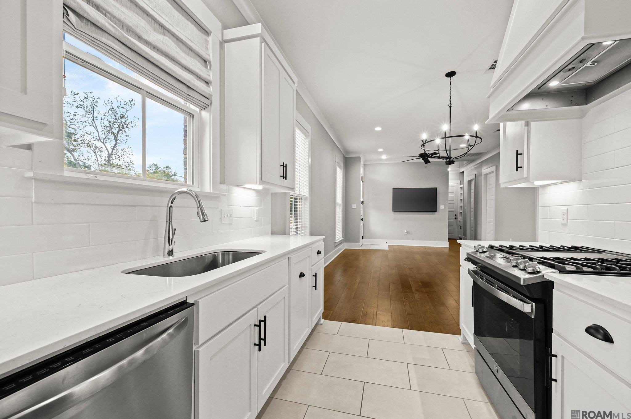 306 Saint Thomas Ln, Baton Rouge, Louisiana image 2