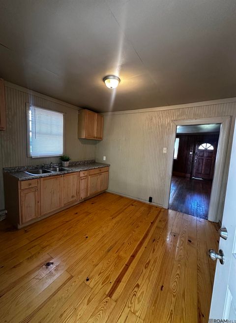Homes For Rent - 5617 Fairfield Ave<br/> Baton Rouge, LA 70806