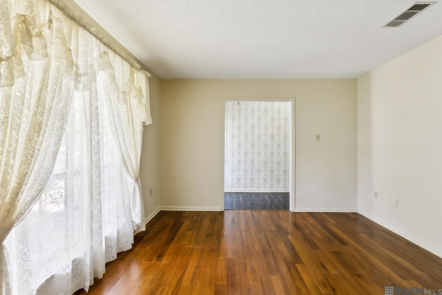 756 Castle Kirk Dr, Baton Rouge, Louisiana image 6