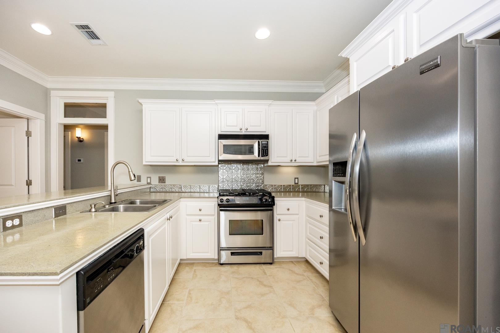 9401 Boone Dr, Baton Rouge, Louisiana image 10